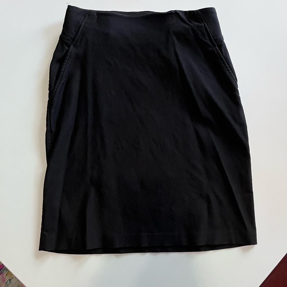 Black pencil skirt- WITH POCKETS